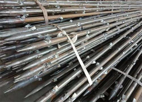 桥西管棚钢花管加工